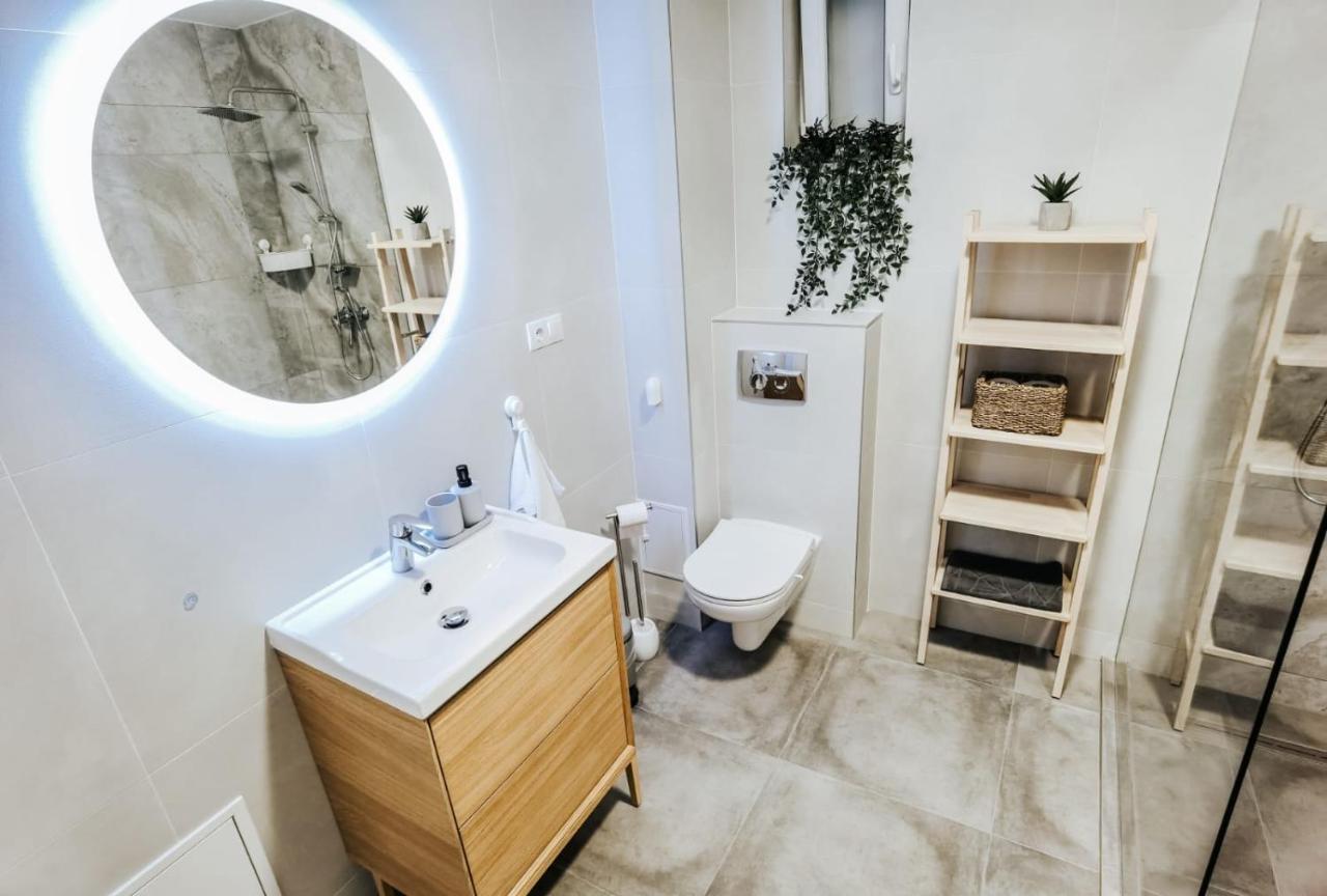 Silver Eden Apartments Κλουζ-Ναπόκα Εξωτερικό φωτογραφία